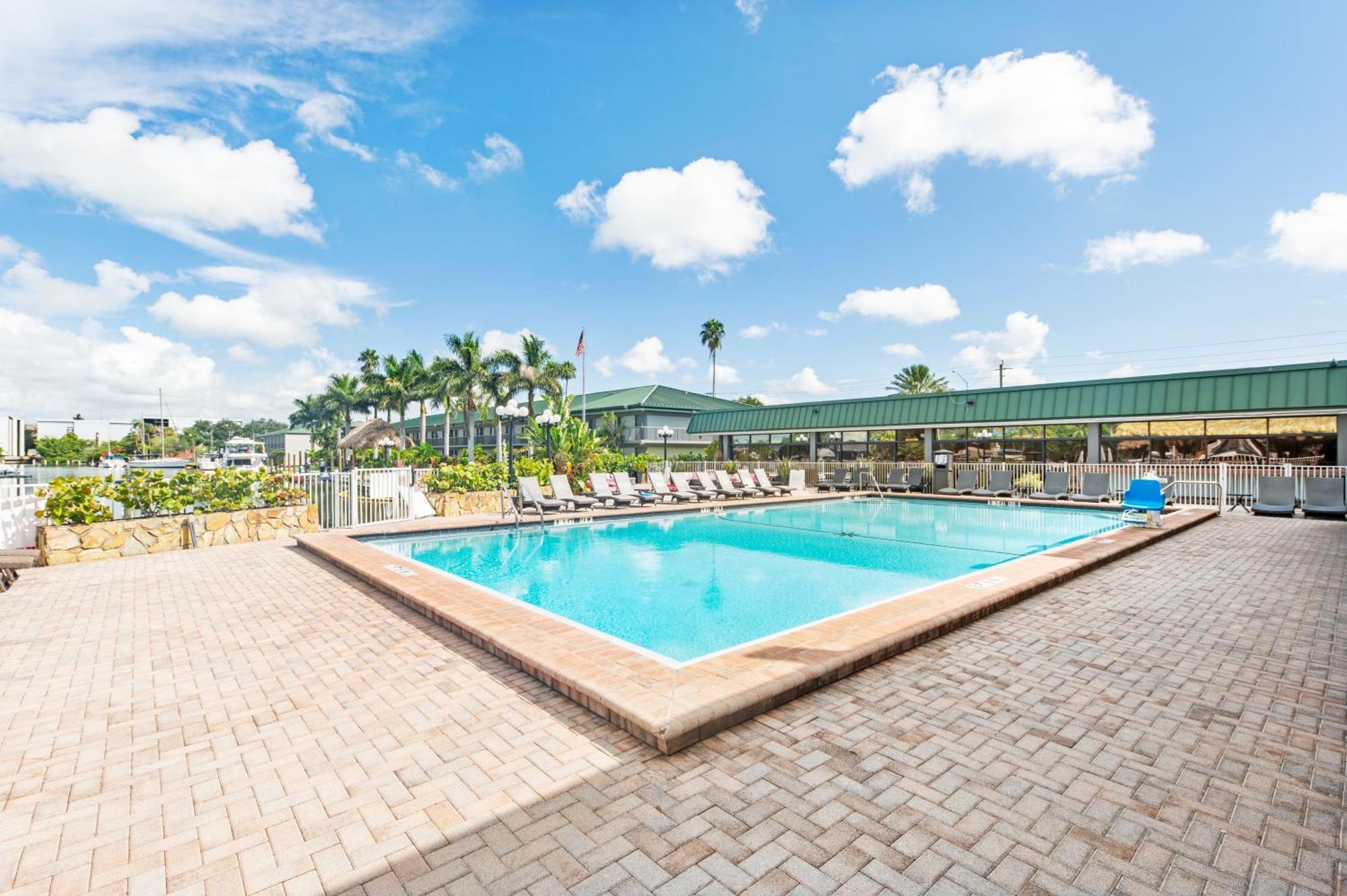 Bay Breeze Aparthotel South Bradenton Luaran gambar